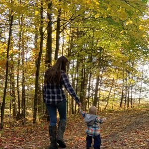 Meet your Posher, Desiree